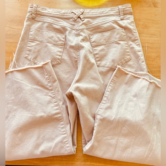 BDG High-waisted Crop Stretch Jeans - Picture 3 of 9